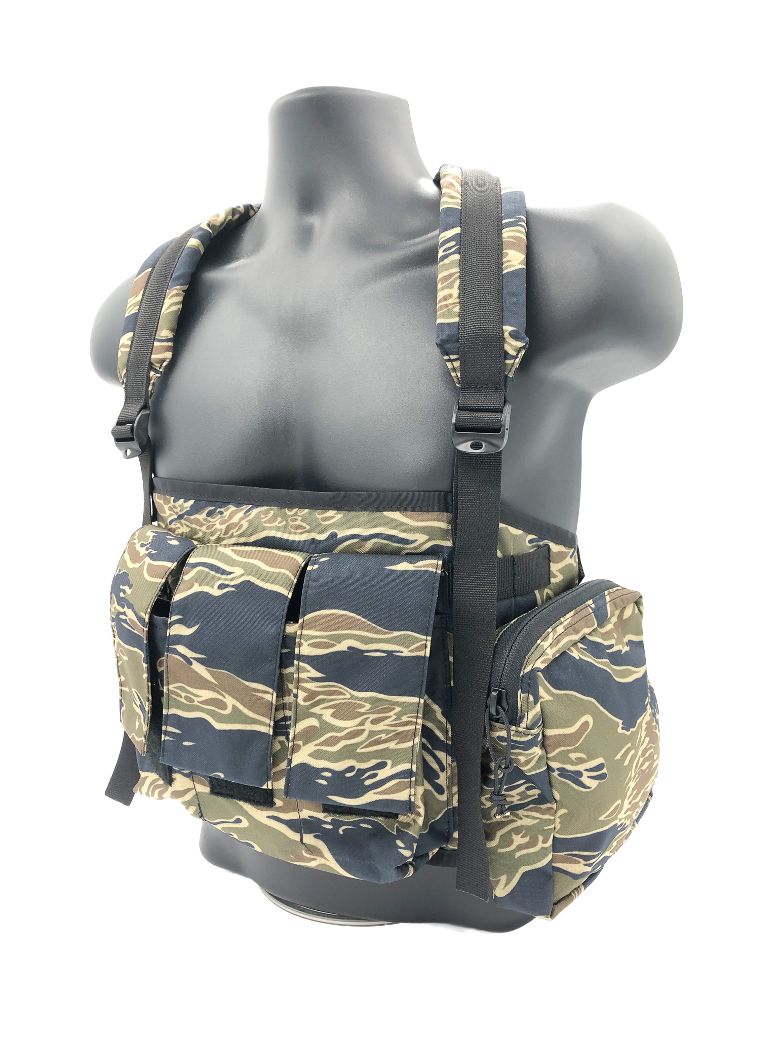 Refined Pattern 83 Chest Rig “P” | REALMENT