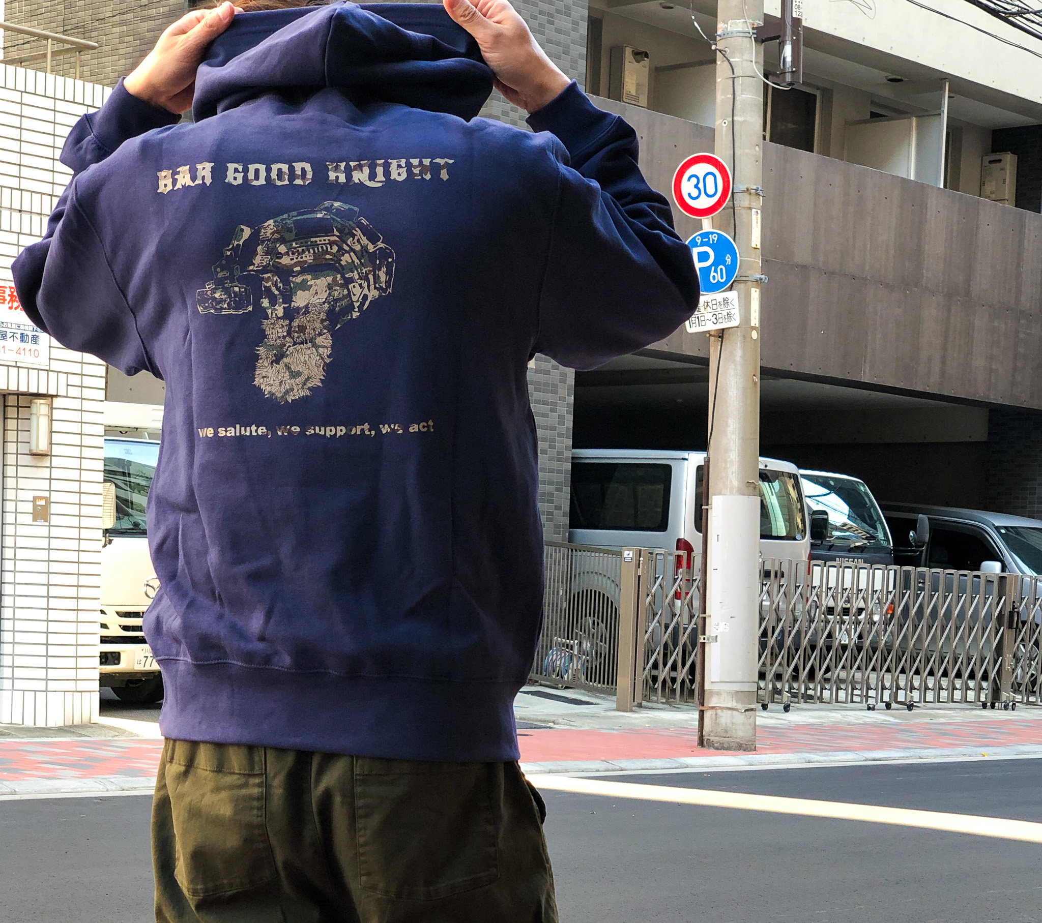 POC_Hoodie_Paracam_Indigo