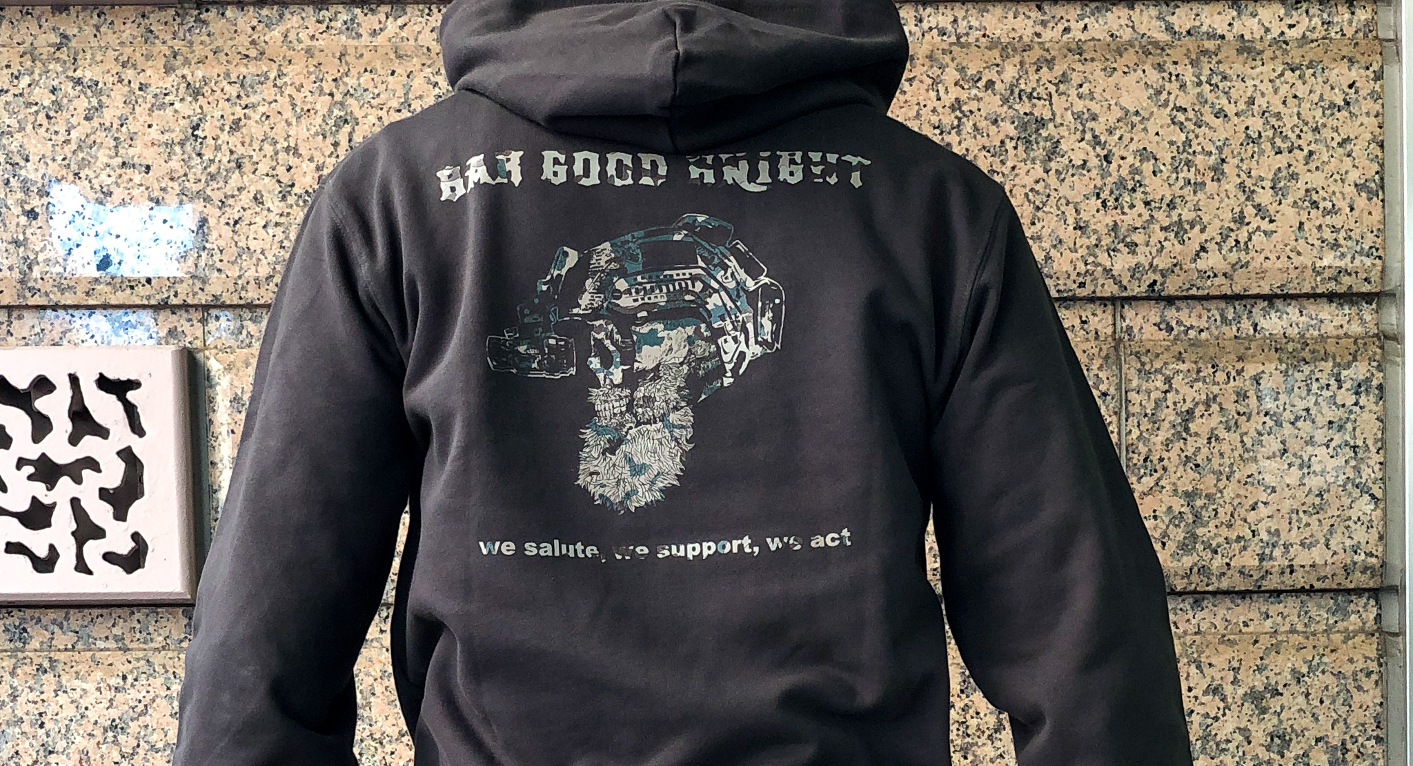 POC_Hoodie_Paracam_sumi